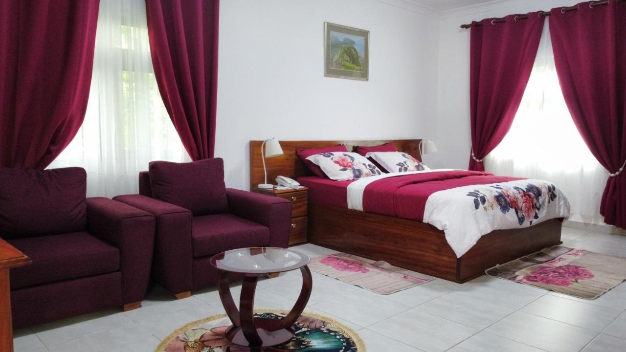 Charlestina Beach Resort Ampeni Eksteriør bilde