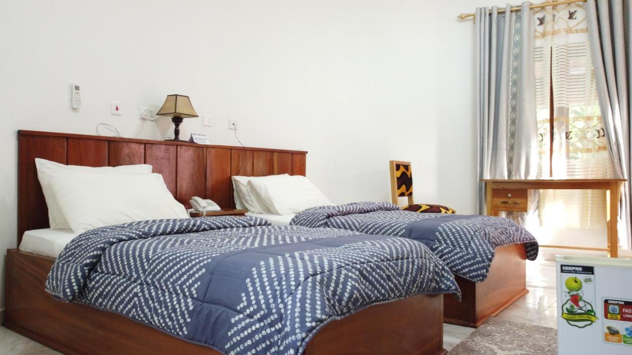 Charlestina Beach Resort Ampeni Eksteriør bilde